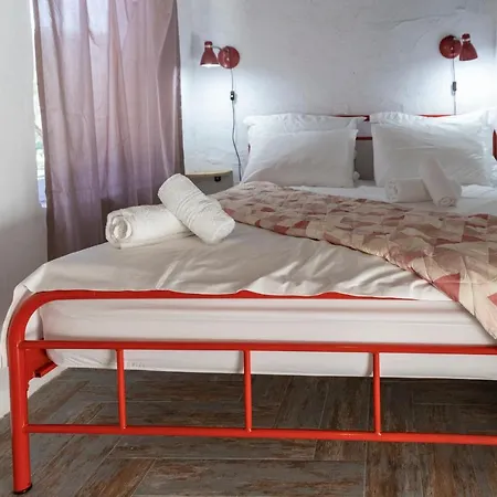 Olive View Loft * Dikella